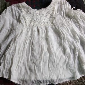 2 piece White IZ Byer Girl's Blouse has Dolman sleeves & Skirt both Size XLG